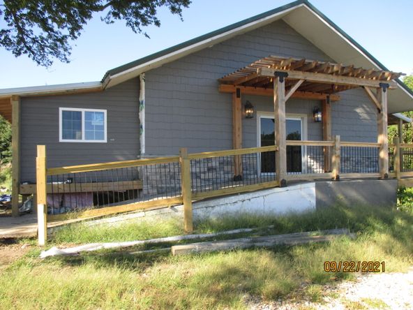 24458 Highway 64, Pittsburg, MO 65724